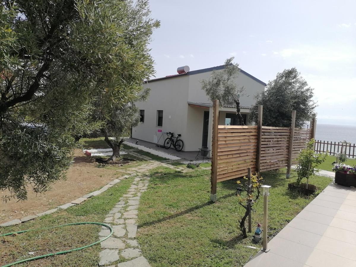 הוילה 2Sea Loft Nea Potidea Chalkidiki מראה חיצוני תמונה